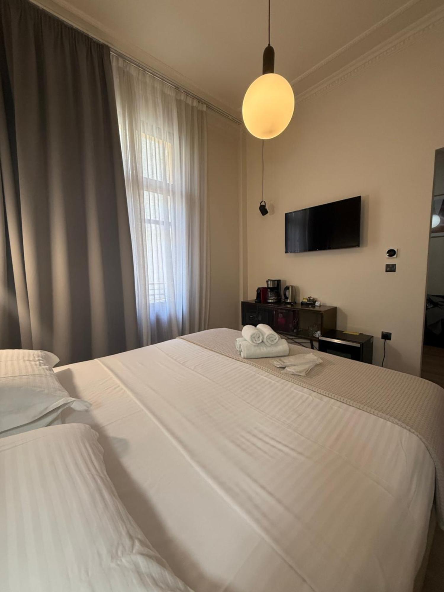 Aparthotel The Maroon Bottle Luxury